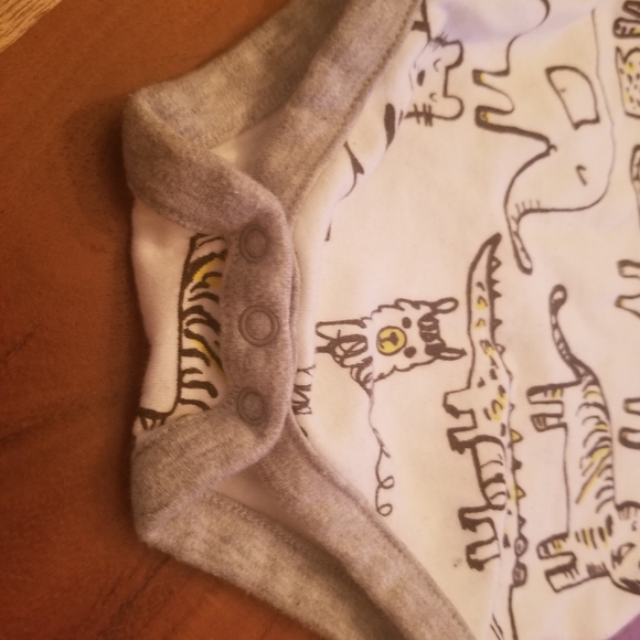 Baby 0-3 - Picture 5 of 8